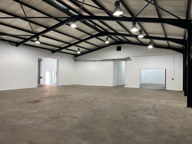 To Let Commercial Property for Rent in Maitland Western Cape